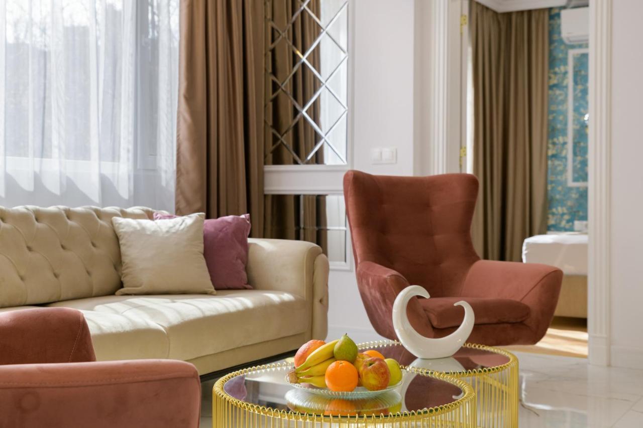 Лукс На Море Luxury Apartment In Downtown With Garage Varna Bagian luar foto